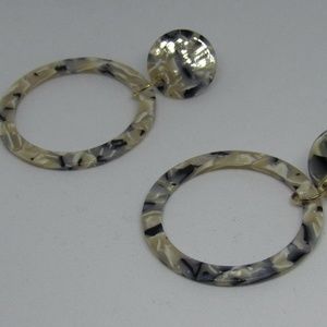 Medium Black White Double Circle Acrylic Earrings